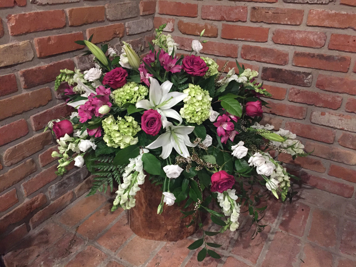 Sympathy – Flowers By The Lake Inc