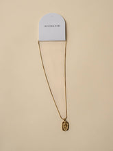 Load image into Gallery viewer, Chloe Tulip Pendant Necklace
