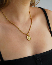 Load image into Gallery viewer, Mia Sunflower Icon Necklace
