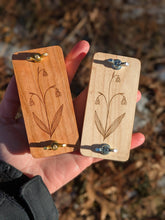 Load image into Gallery viewer, Pocket Size Flower Press With Snowdrop Flower Design | 2"x4"
